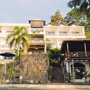 Saravoan-Kep Hotel